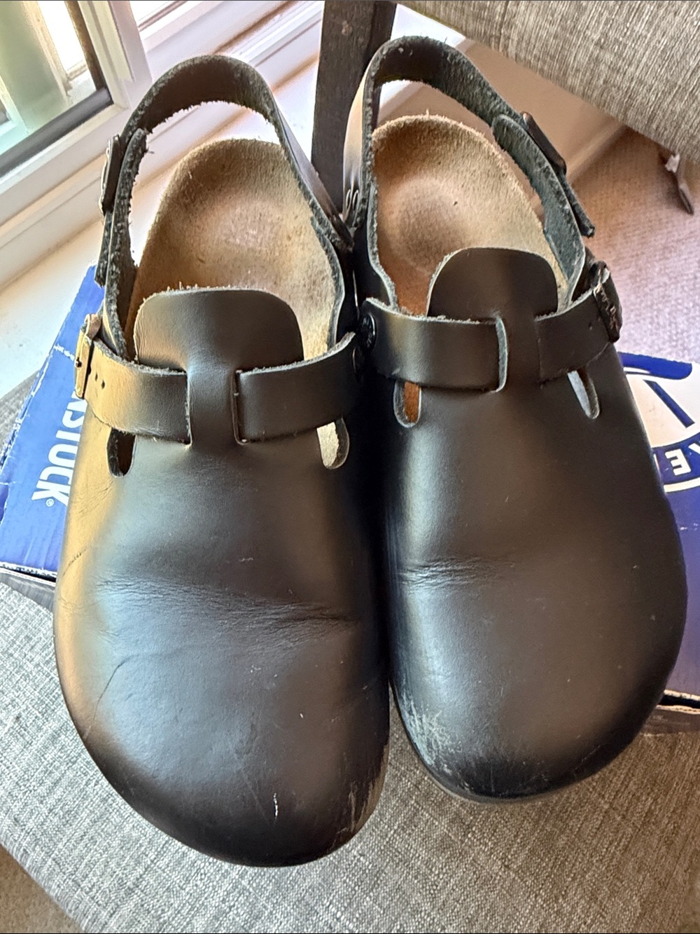 Birkenstock Tokio Professional Black Leather Clog Sandals - Classic Comfort